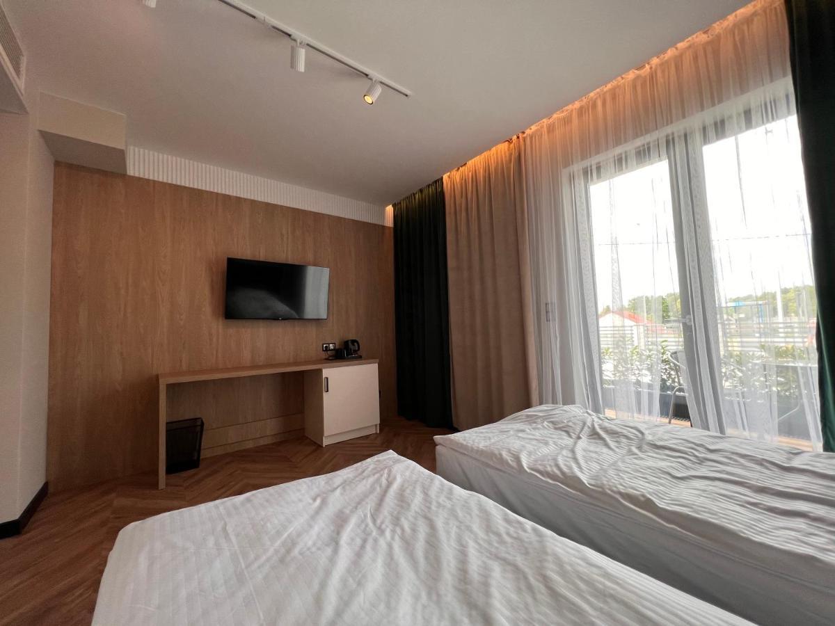 Resto Inn - Smart Apartamenty Blisko Energylandii Polwies Esterno foto