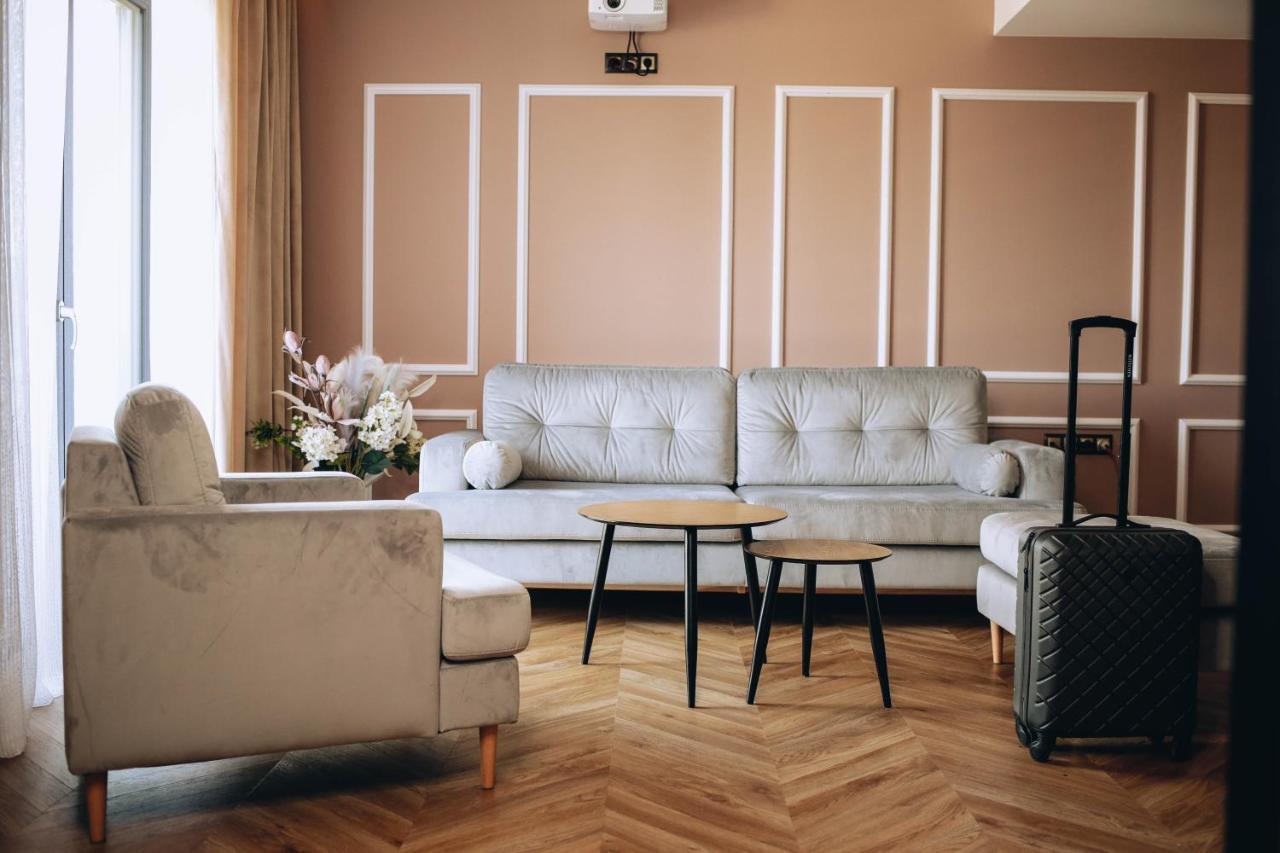 Resto Inn - Smart Apartamenty Blisko Energylandii Polwies Esterno foto